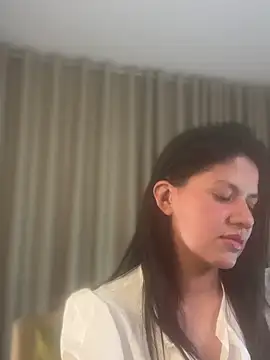 Zandrina live XXX chat