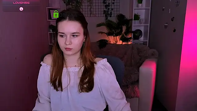 Онлайн чат XXX angie_foxy1