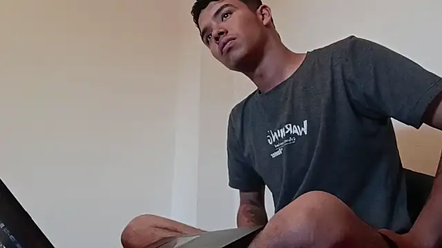 Weedballshotbaby – webcam-show
