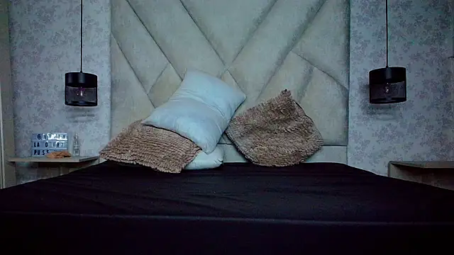 دردشة AmbarRaj الجنسية المباشرة