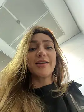 הופעת וובקאם של Nina_velvet01