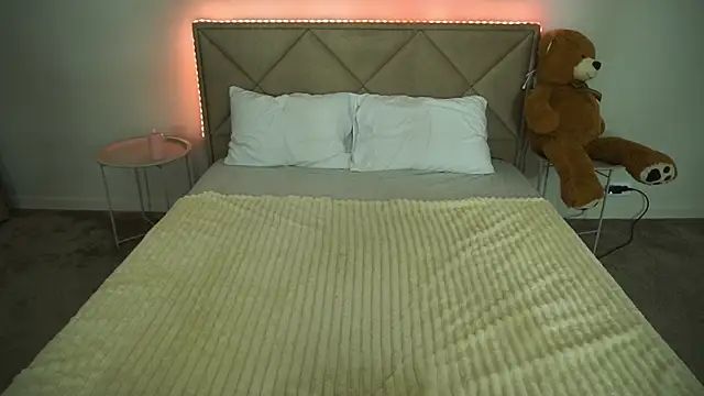 IsabelleDiorr Live XXX-Chat