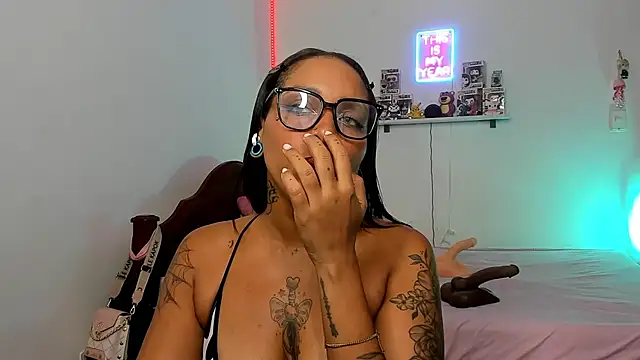 Annaa_Brooks' Live XXX Chat
