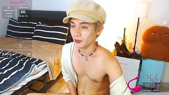 WildestTwink XXX чат на живо