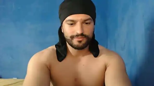 alex_blu Adlı Modelin Canlı XXX Sohbeti
