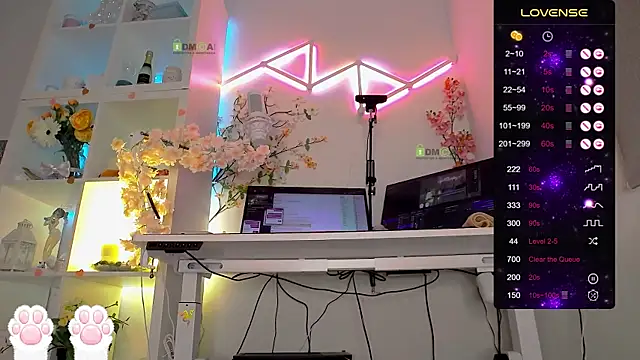 Elena-Marilyn's Live XXX Chat