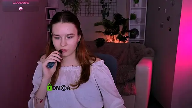 Онлайн чат XXX angie_foxy1