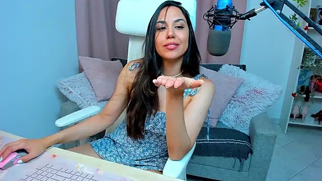 VenusIslove live XXX chat