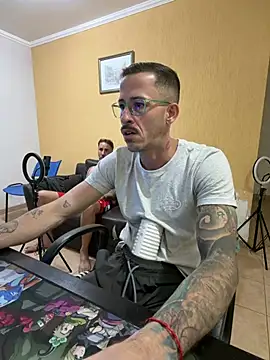 MeladoDiMel's Live XXX Chat