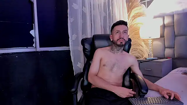 StevenAndLaura – Naživo XXX chat