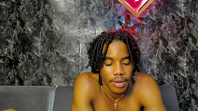 axel_silva4's Live XXX Chat