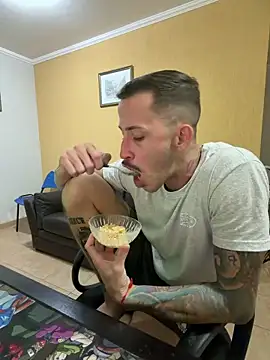 MeladoDiMel Chat XXX live
