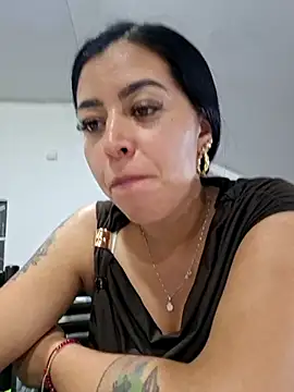 Chat +18 de Luianna ao vivo