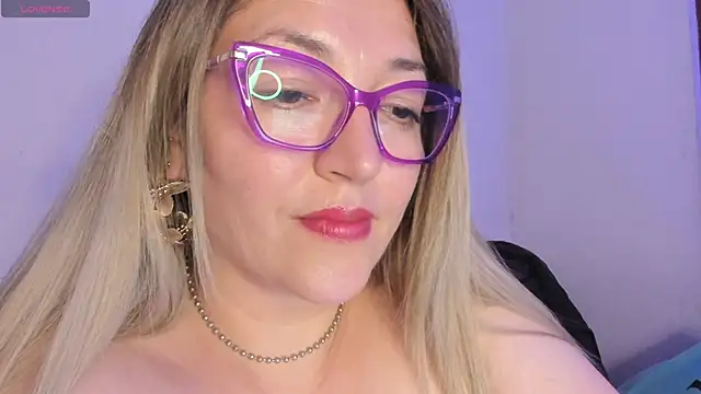 Naty_Mature_n Live XXX chat