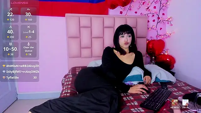 Онлайн чат XXX emma_cg