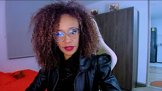 ScarlettMalbec Chat XXX in diretta