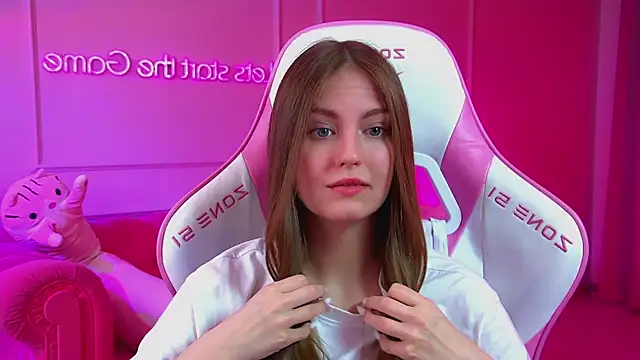 SofiaSarvains 라이브 XXX 채팅