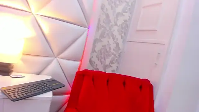 Chat +18 de HollyOlson ao vivo