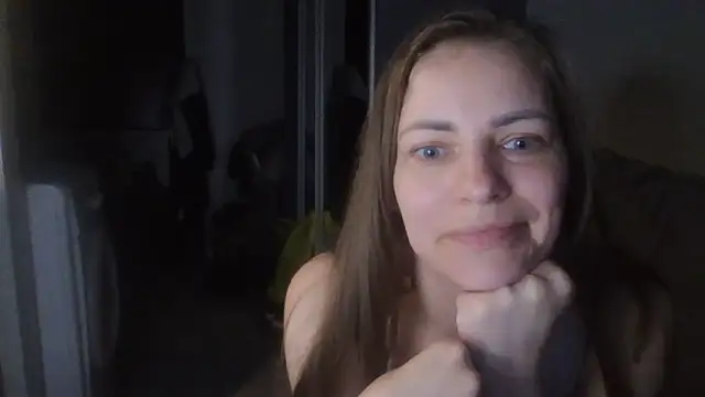 AnnaDiamond1 – Live XXX-chat