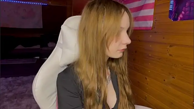 OpheliaVoss' Live XXX Chat