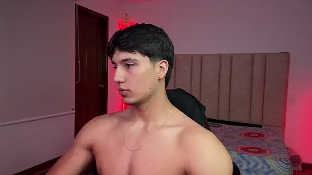 Chat XXX en directo de CHRIS_MORGAN1
