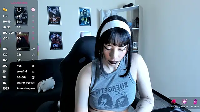 Ravenelle_: онлайн-секс-чат