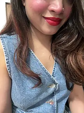 Yours_riya11のライブXXXチャット