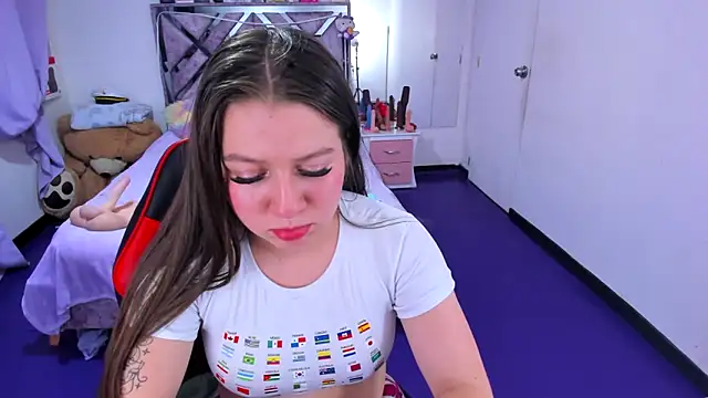 Luna_Analya Chat XXX in diretta