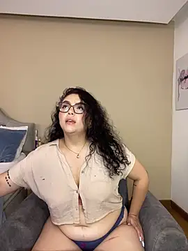 AlmaraRouge's Live XXX Chat