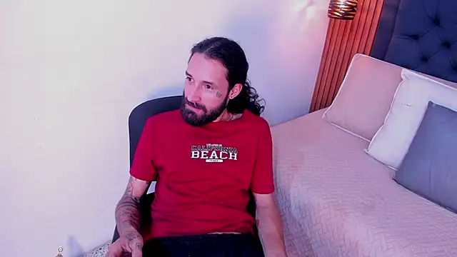 Show de Hisoka_011 na webcam