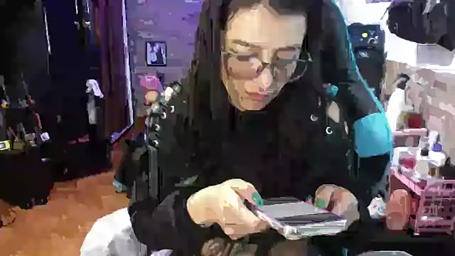 XXX chat uživo modela AngelaQueen_
