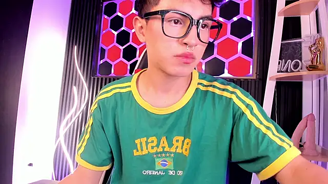 Cristopher_Wild 라이브 XXX 채팅