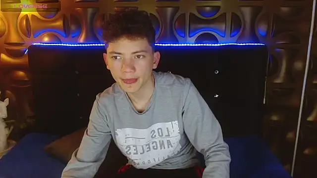 عرض كام cruz_dante