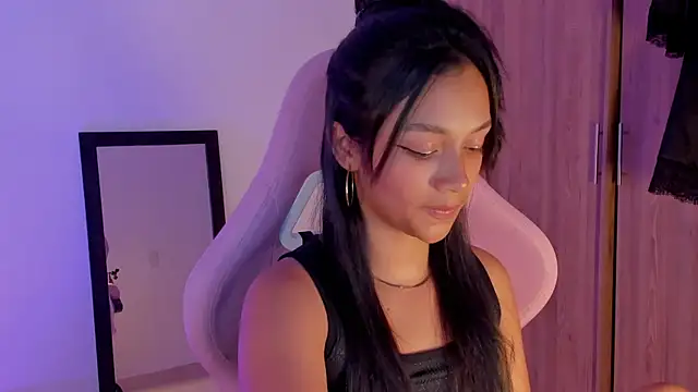 MelanyOconner's Live XXX Chat