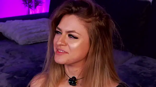 NayaQuinn Live XXX Chat