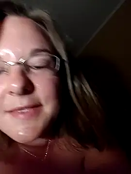 SwedishJennifer Live XXX-chat
