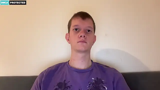Chat +18 de Cube933 ao vivo