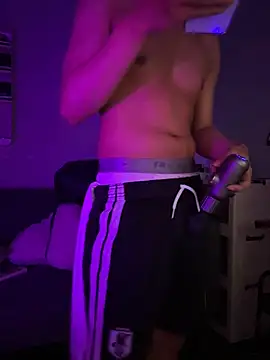 boyhigh1997 – Naživo XXX chat