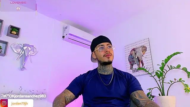 Chat XXX en directo de JordanSmiith_