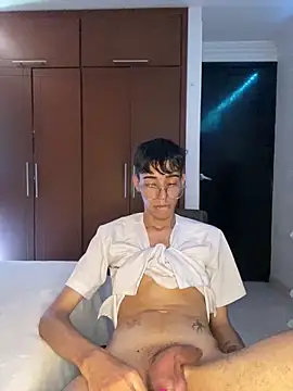 Živý XXX chat Milo_Gunnar