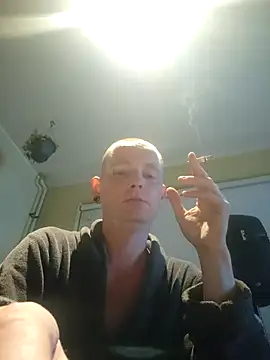 piercingpik Live XXX-chat