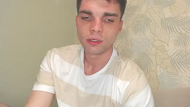XXX chat uživo modela WeGiveJoy