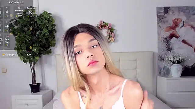 MadonnaRossi Live XXX Chat