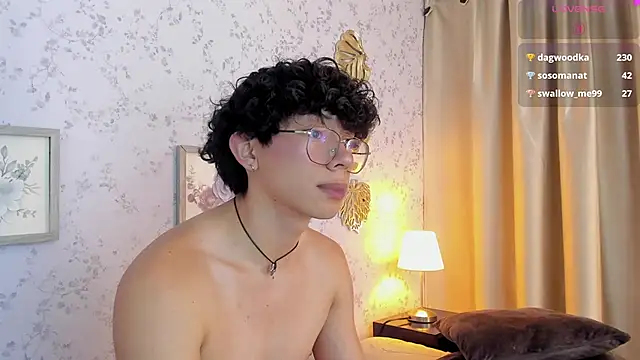 liam_twiink 라이브 XXX 채팅