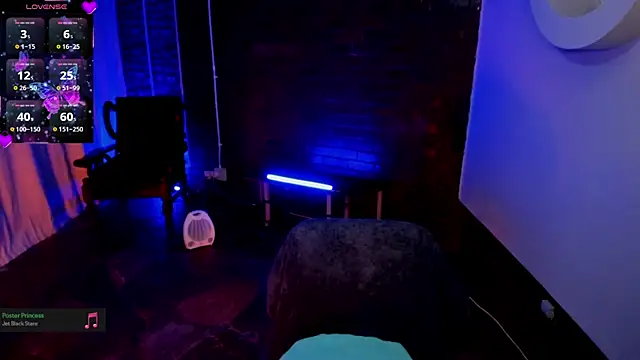 cee2nv – Naživo XXX chat