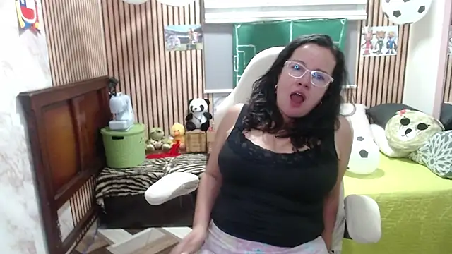Sonialorens_ – Live XXX-chat
