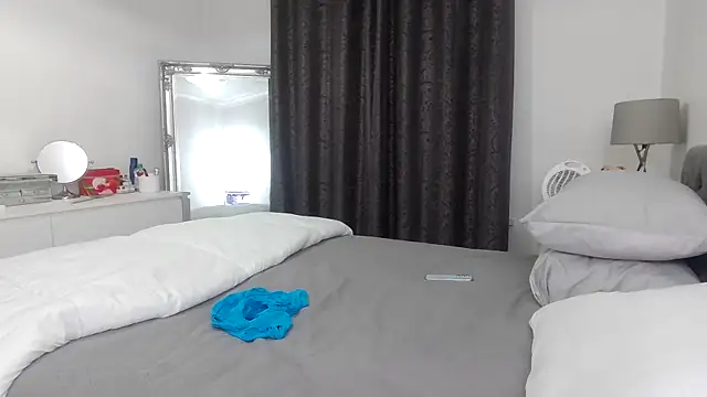 TanyaTaylor45 Chat XXX live