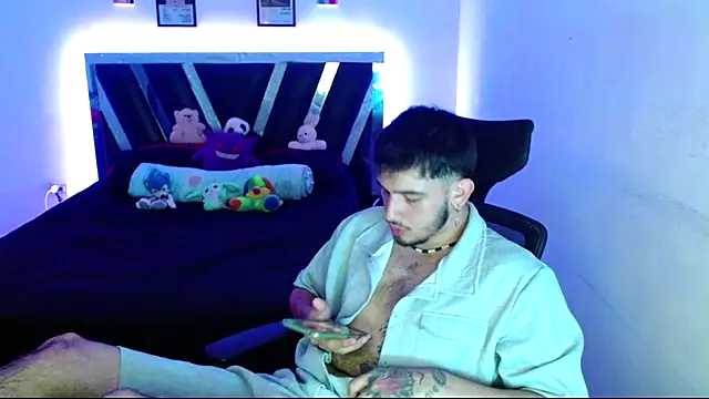 Sebasxxl12 Live XXX-Chat
