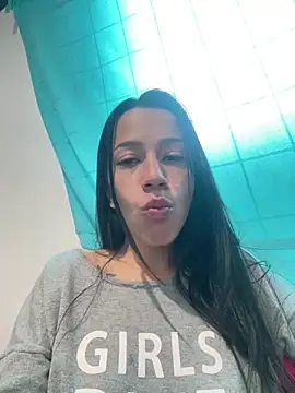 Laskhmi_ Live XXX-chat