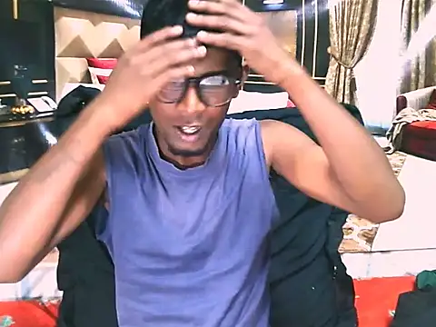 IndianThuggin Live XXX-Chat